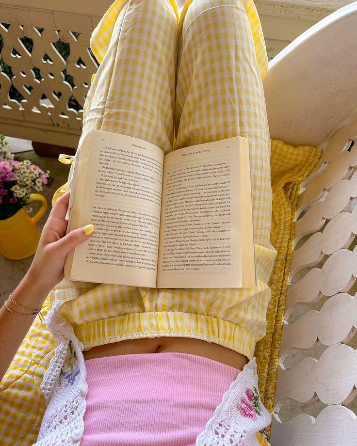 Lantern Torchink workshop space where corporate flower arrangements are designed and prepared for business delivery